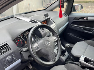 Opel Zafira foto 3