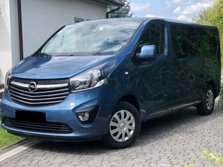 Opel Vivaro foto 1