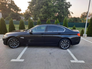 BMW 5 Series foto 4