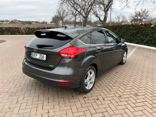 Ford Focus foto 5