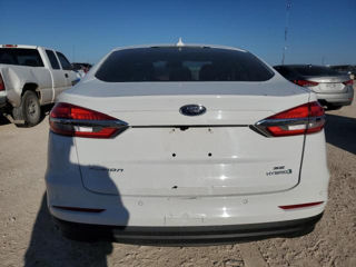 Ford Fusion foto 5