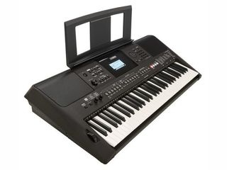 Yamaha PSR-E463 - sintetizator portabil cu aranjor, 61 clape, 758 de voci, 235 de stiluri foto 4