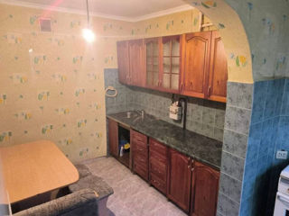 Apartament cu 2 camere, 58 m², Botanica, Chișinău foto 3