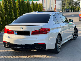 BMW 5 Series foto 4