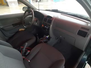 KIA Rio foto 9