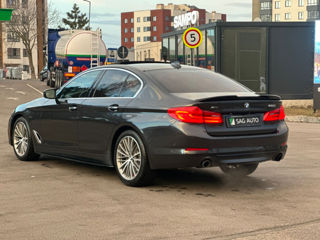 BMW 5 Series foto 2