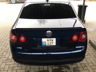 Volkswagen Jetta foto 5