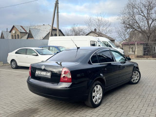 Volkswagen Passat foto 4