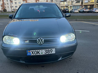 Volkswagen Golf foto 8