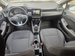 Renault Clio foto 9