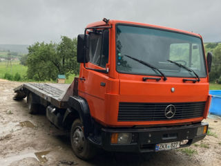 Mercedes 817