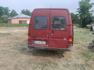Ford Tranzit фото 1