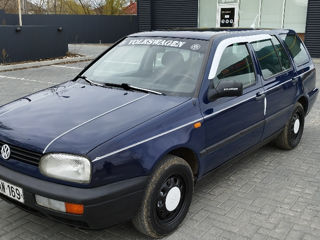 Volkswagen Golf foto 1