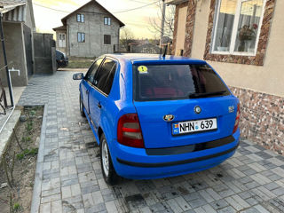 Skoda Fabia foto 2