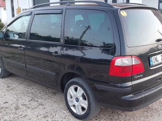 Ford Galaxy foto 5