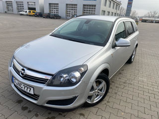 Opel Astra foto 2