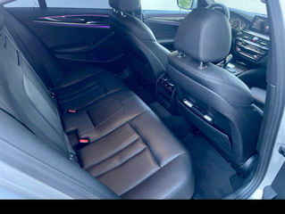 BMW 5 Series foto 6