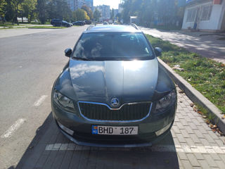 Skoda Octavia foto 1