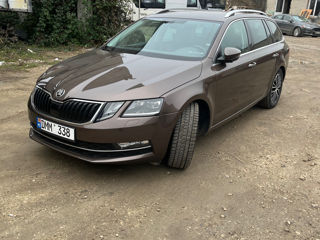 Skoda Octavia foto 4