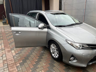 Toyota Auris foto 2