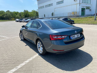 Skoda Superb foto 5