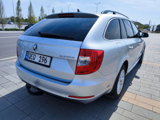 Skoda Superb foto 5