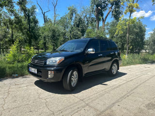 Toyota Rav 4 foto 2