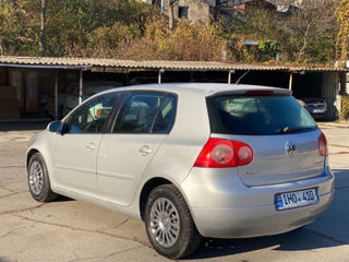 Volkswagen Golf foto 2