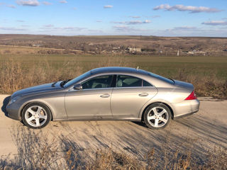 Mercedes CLS W219 dezmembrez piese auto usi volan airbag salon oglinzi faruri foto 9