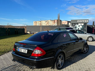 Mercedes E-Class foto 9