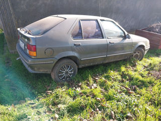 Renault 19 foto 3