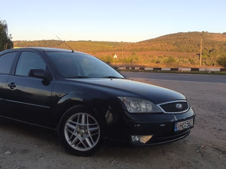 Ford Mondeo foto 5