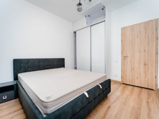 Apartament cu 2 camere, 82 m², Centru, Chișinău foto 8