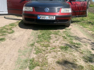 Volkswagen Passat foto 3