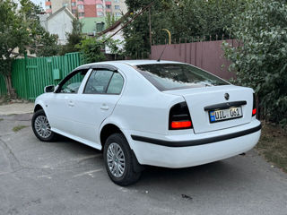 Skoda Octavia foto 4