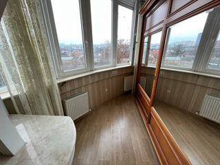 Apartament cu 2 camere, 100 m², Centru, Chișinău foto 5