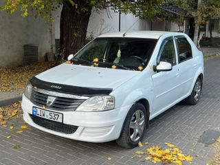 Dacia Logan foto 1