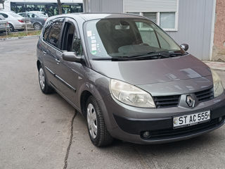 Renault Grand Scenic foto 9