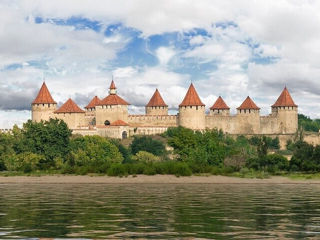 Excursie la Cetatea Tighina+Tiraspol(vaporasul)+Manastirea Marta si Maria-600 lei, grup 6/20/50 pers foto 3