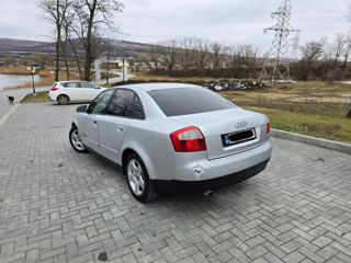 Audi A4 foto 4