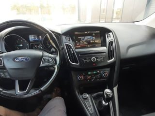 Ford Focus foto 9