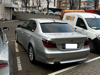 BMW 5 Series foto 7