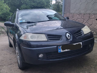 Renault Megane foto 2