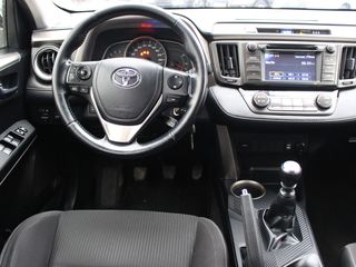 Toyota Rav 4 foto 7