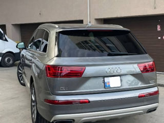 Audi Q7 foto 2