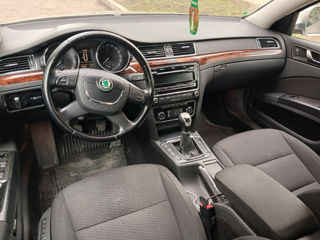 Skoda Superb foto 5