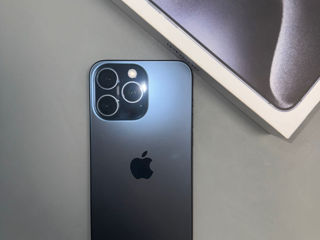 iPhone 15 Pro Max foto 2