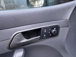 Volkswagen Caddy фото 6