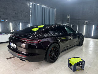 Porsche Panamera foto 4