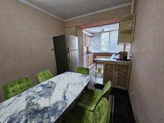 Apartament cu 3 camere, 105 m², Buiucani, Chișinău